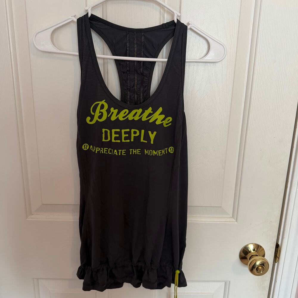 Lululemon Racerback "Breathe Deeply" RARE Gray Cinch Waist Tank Top Women's 8